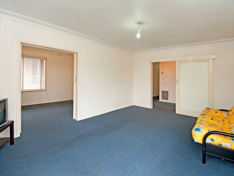 44 Purinuan Road, Reservoir VIC 3073