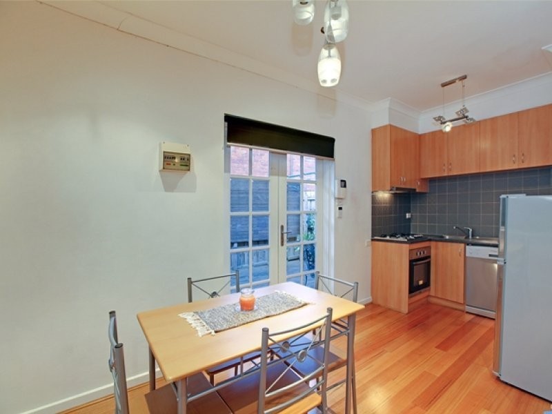 1/708 Gilbert Road, Reservoir VIC 3073