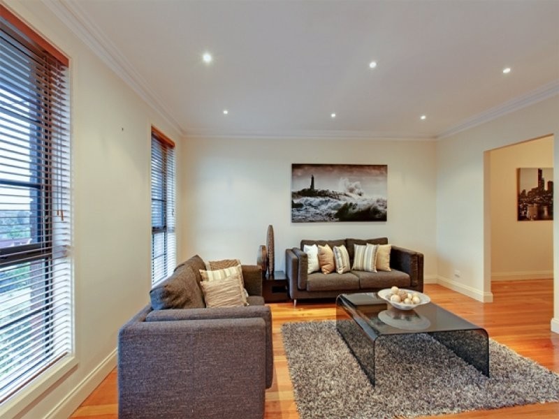 131 Darebin Boulevard, Reservoir VIC 3073