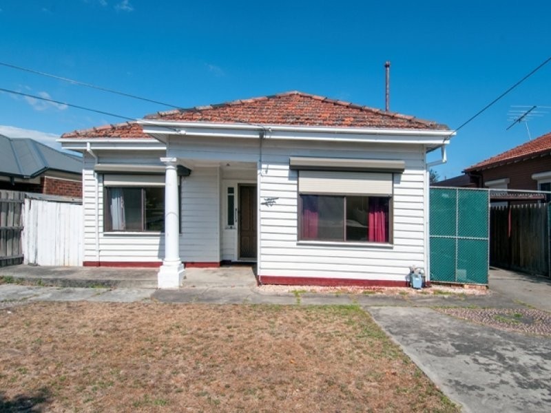 20 Orrong Avenue, Reservoir VIC 3073