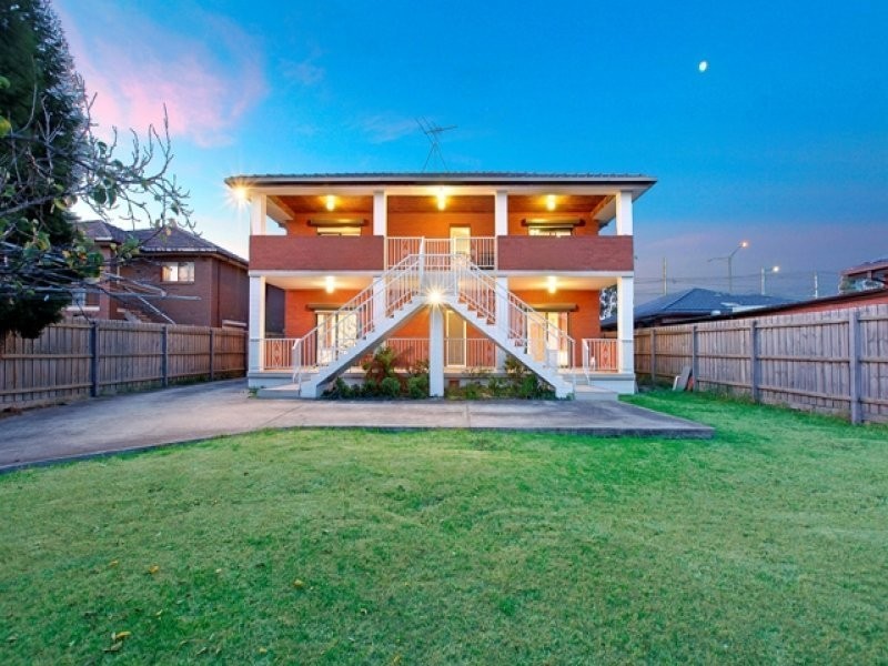 81 Mahoneys Road, Reservoir VIC 3073