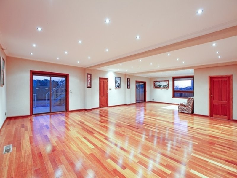 81 Mahoneys Road, Reservoir VIC 3073