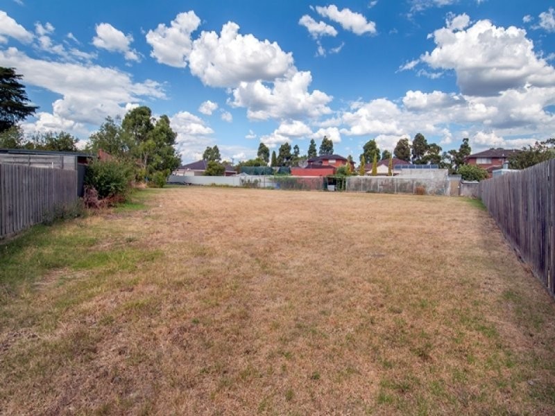 12 Asquith Street, Reservoir VIC 3073