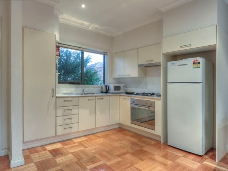 3/144 St Vigeons Road, Reservoir VIC 3073