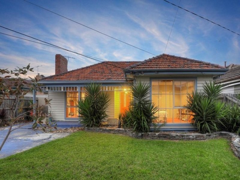 49 Liston Avenue, Reservoir VIC 3073