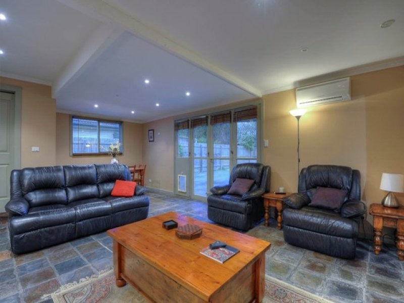 49 Liston Avenue, Reservoir VIC 3073