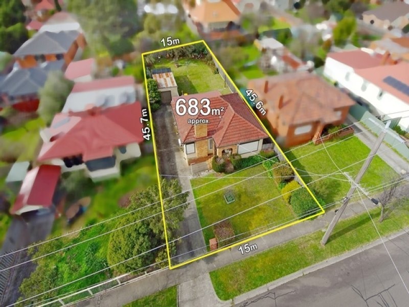 52 Acheron Avenue, Reservoir VIC 3073