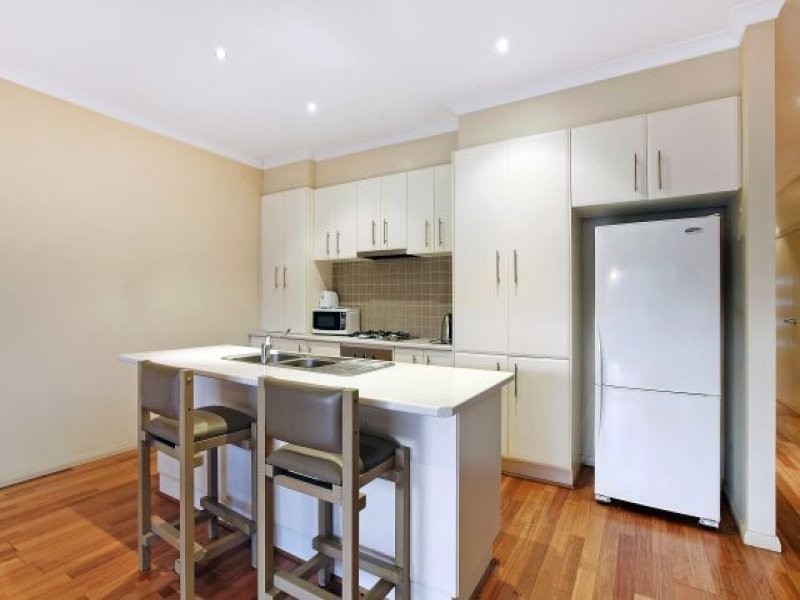 4/36 Wattlebird Crescent, Reservoir VIC 3073