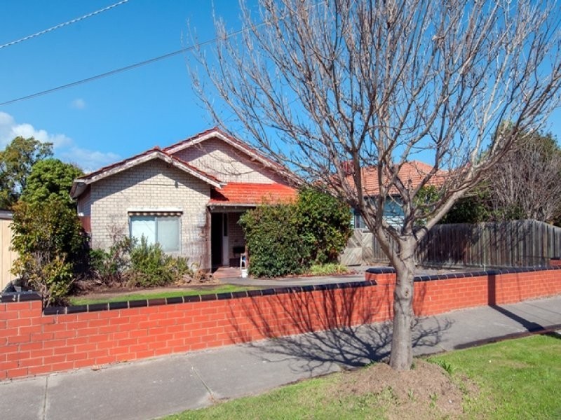 12 Lane Crescent, Reservoir VIC 3073