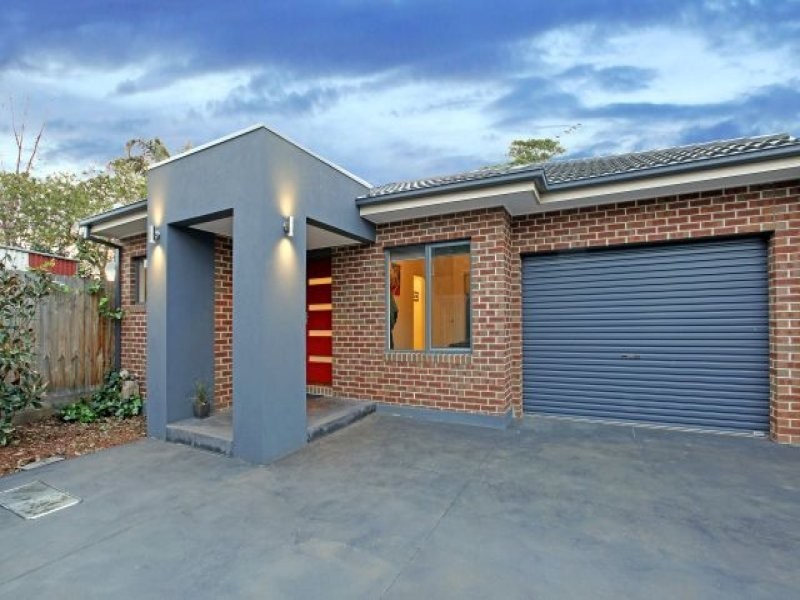4/5 Acheron Avenue, Reservoir VIC 3073
