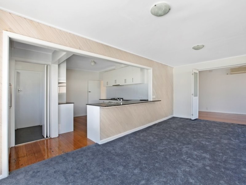 1/50 Darebin Boulevard, Reservoir VIC 3073