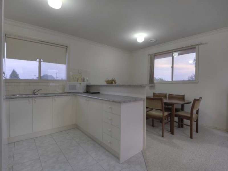 36 Elinda Place, Reservoir VIC 3073