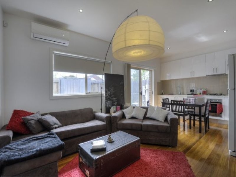 3/7 Lane Crescent, Reservoir VIC 3073