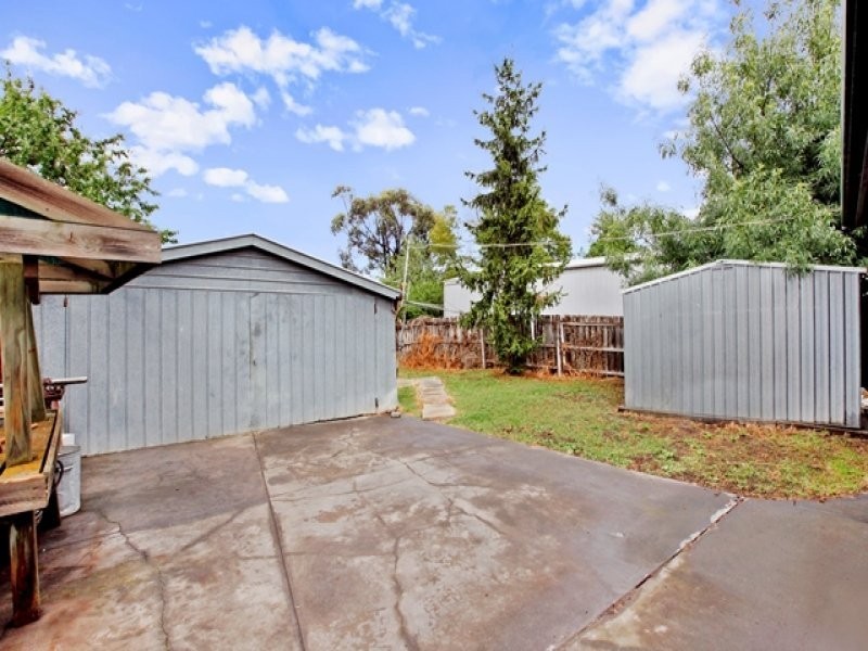 62 Lane Crescent, Reservoir VIC 3073