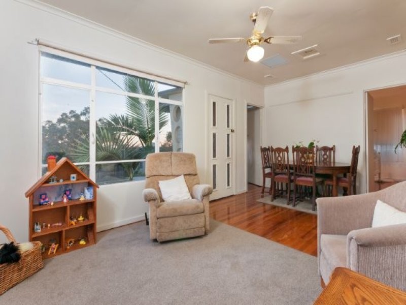 32 Nisbett Street, Reservoir VIC 3073