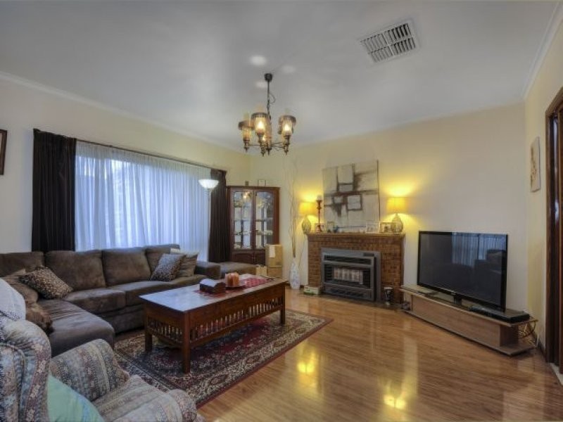 58 Dundee Street, Reservoir VIC 3073