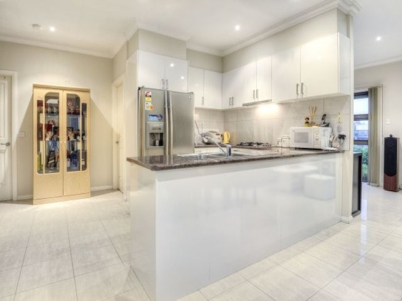 2/7 Belgrove Street, Preston VIC 3072