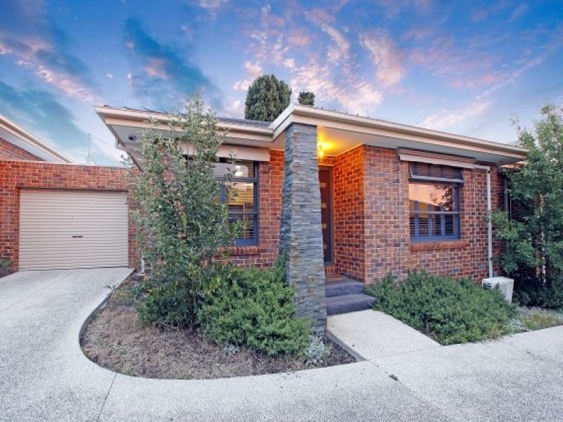 2/15 Miranda Road, Reservoir VIC 3073