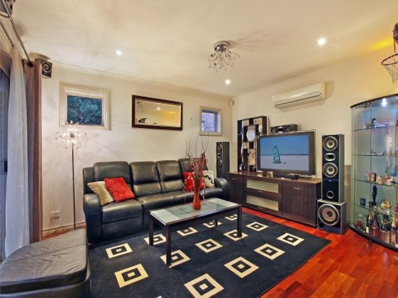 1/13A O’Connor Street, Reservoir VIC 3073