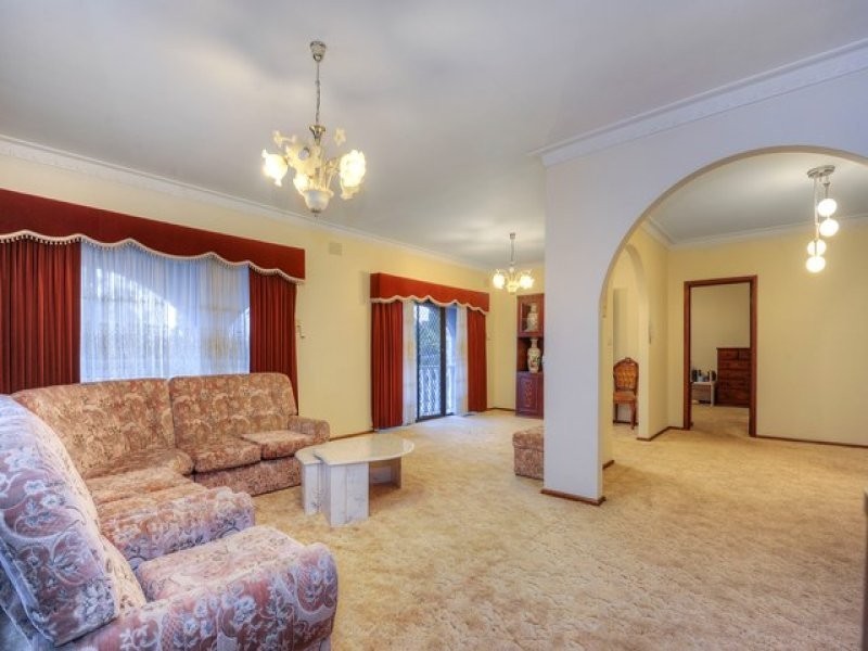 14 Yilleen Close, Thomastown VIC 3074