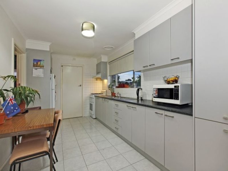 17 Norris Crescent, Bundoora VIC 3083