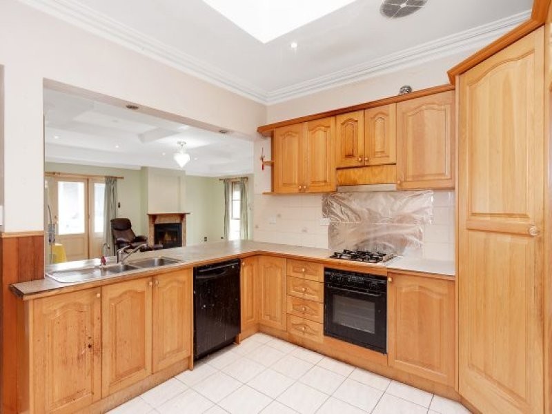 38 Pickett Street, Reservoir VIC 3073