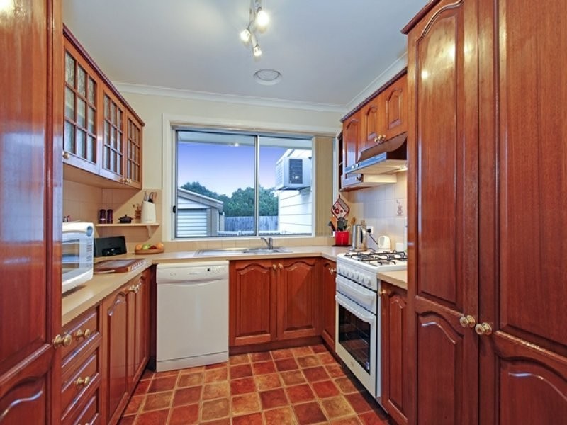 84 Dunne Street, Kingsbury VIC 3083