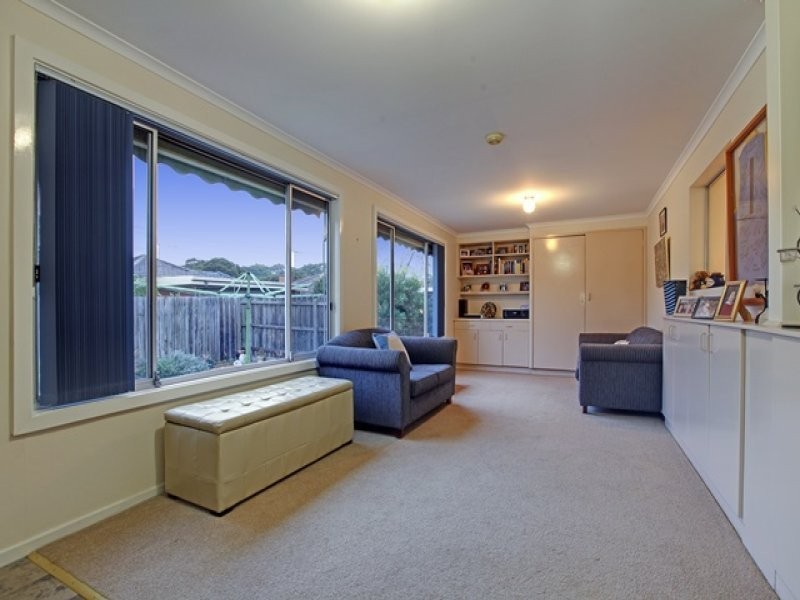 84 Dunne Street, Kingsbury VIC 3083