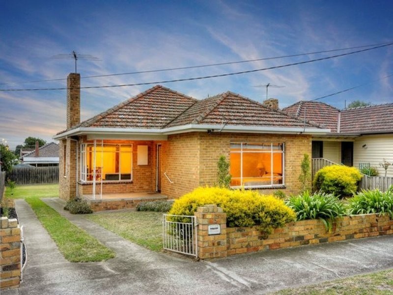 16 Wattle Grove, Reservoir VIC 3073