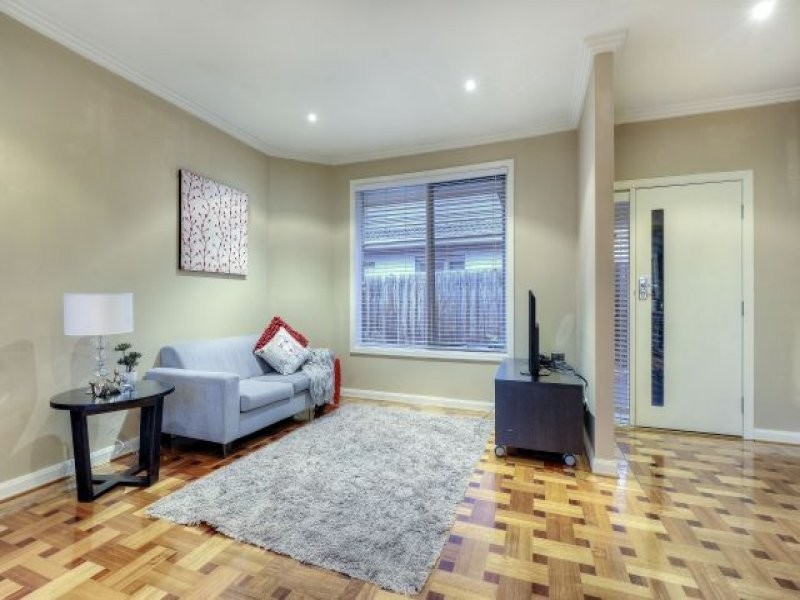 3/152 St Vigeons Road, Reservoir VIC 3073