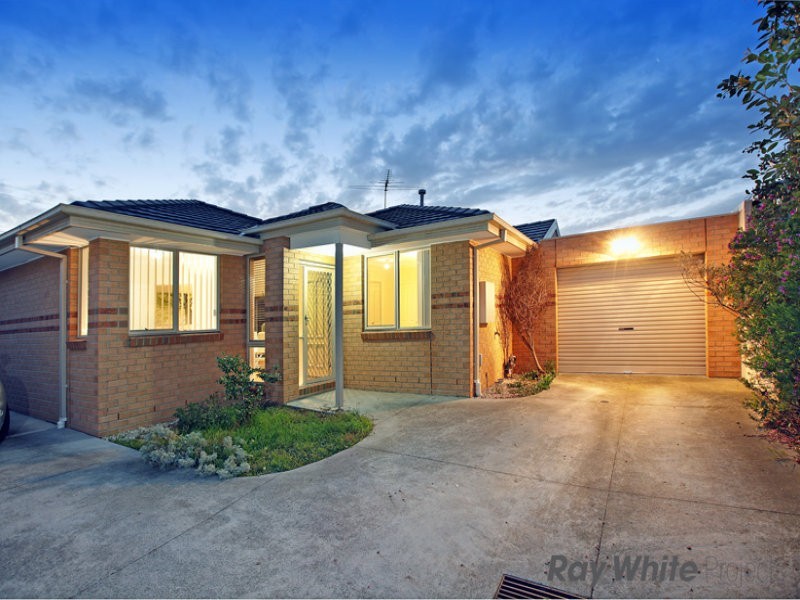 2/19 Whitelaw Street, Reservoir VIC 3073