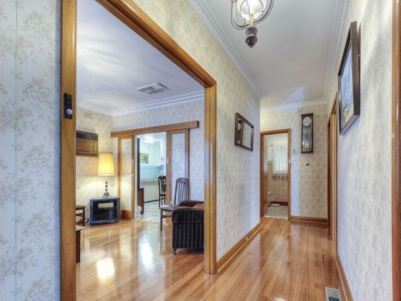 93 McFadzean Avenue, Reservoir VIC 3073