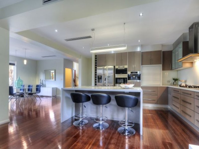 11 Karl Court, Bundoora VIC 3083