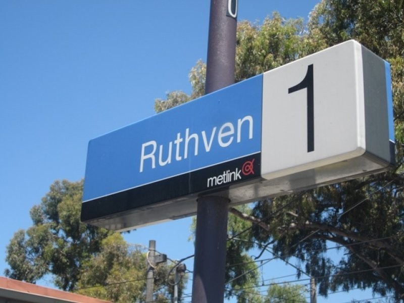 120 McMahon Road, Reservoir VIC 3073