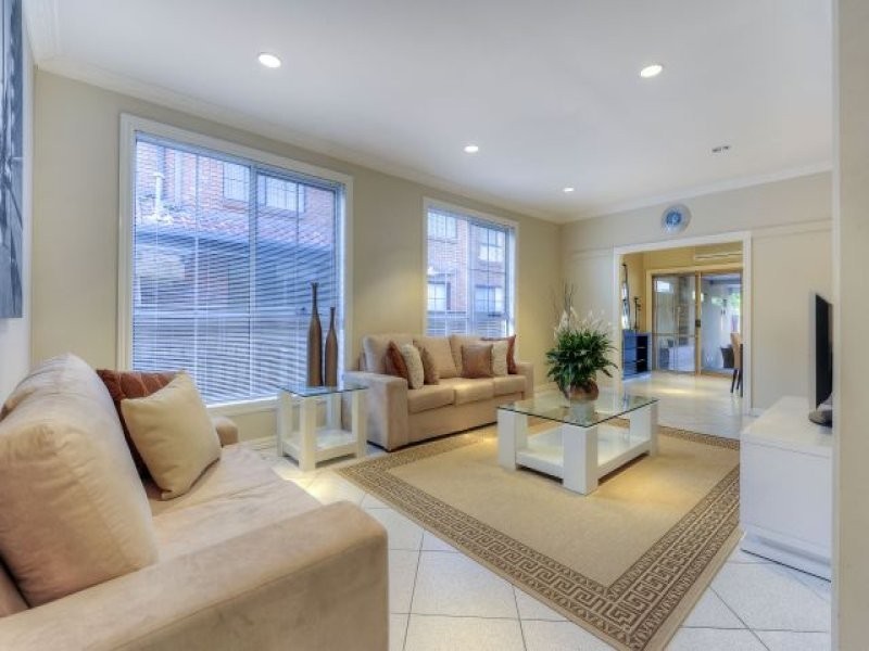 22 Dawson Street, Reservoir VIC 3073