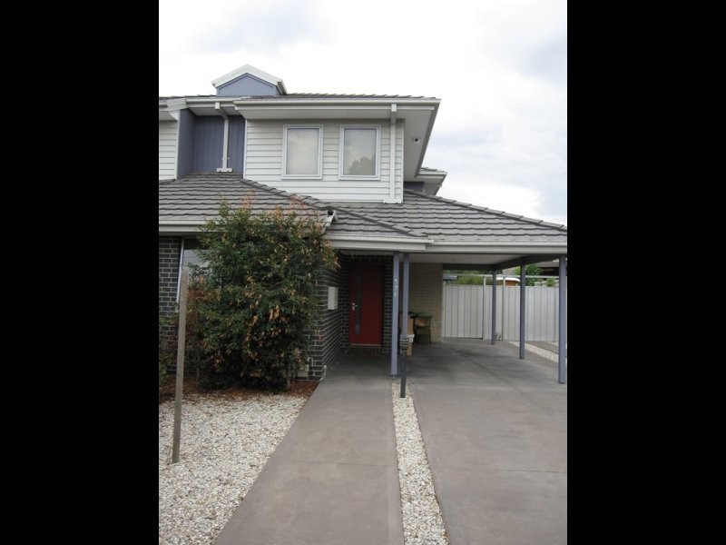 17E Borrie Street, Reservoir VIC 3073