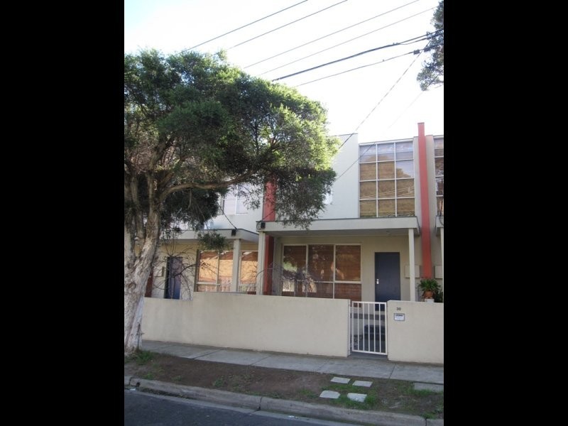 30 Warrs Avenue, Preston VIC 3072