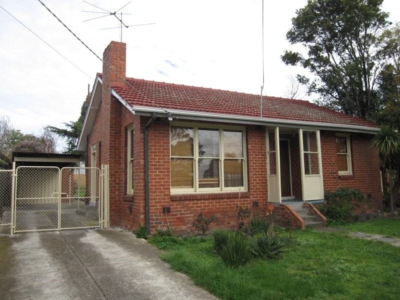 13 Arcadia Avenue, Reservoir VIC 3073