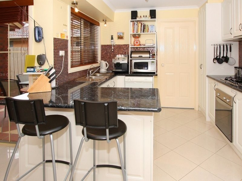 1/13 Smith Street, Reservoir VIC 3073