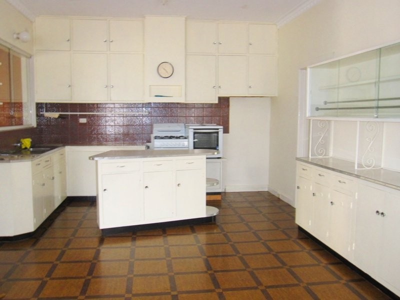 23 Malpas Street, Preston VIC 3072