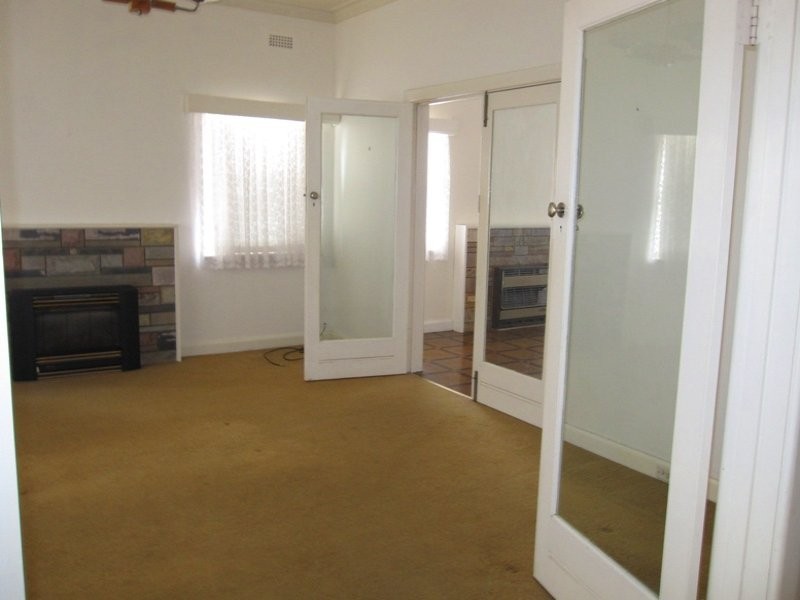 23 Malpas Street, Preston VIC 3072