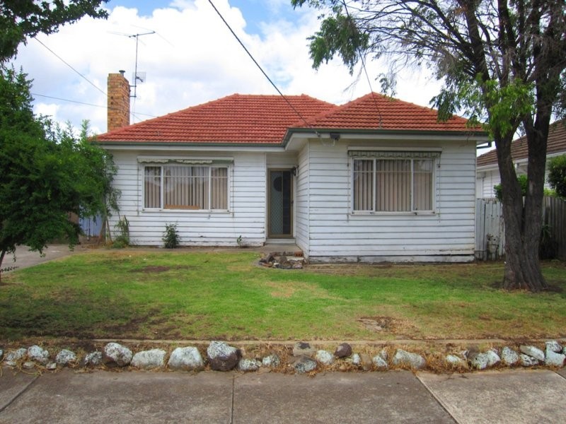35 Cedar Street, Thomastown VIC 3074