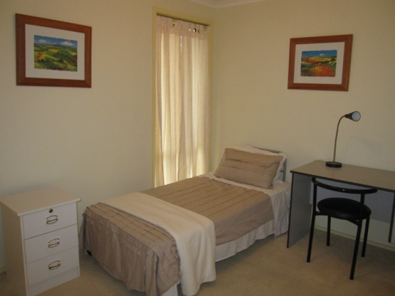 153 Dunne Street, Kingsbury VIC 3083