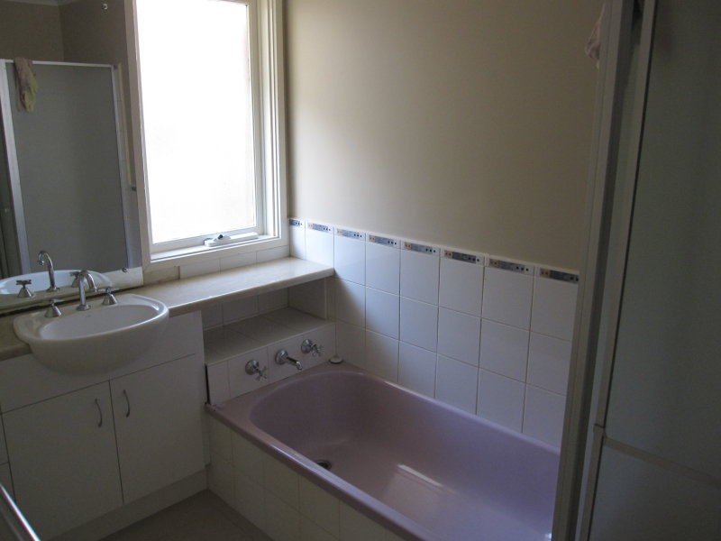 36  Anstey Avenue, Reservoir VIC 3073