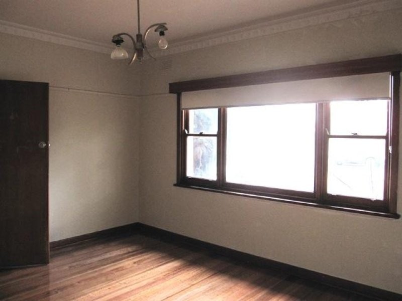 118 Crookston Road, Reservoir VIC 3073