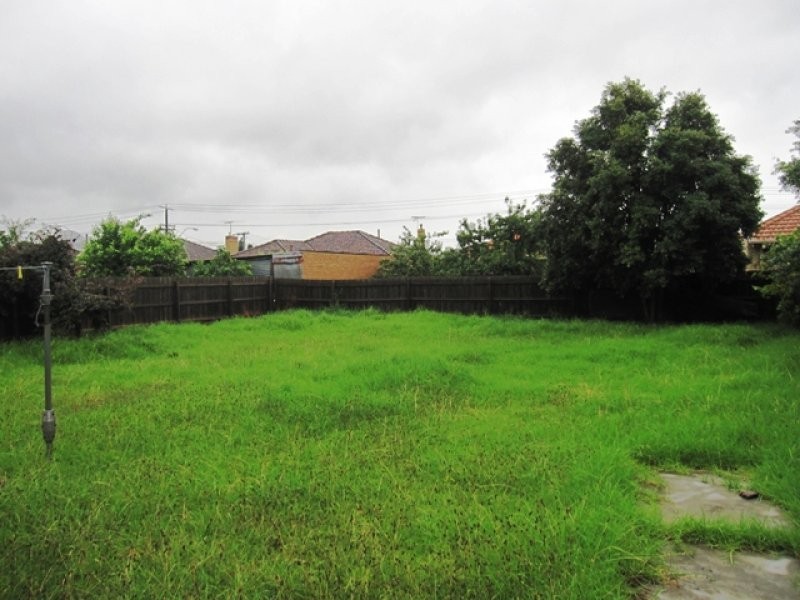 35 Cedar Street, Thomastown VIC 3074