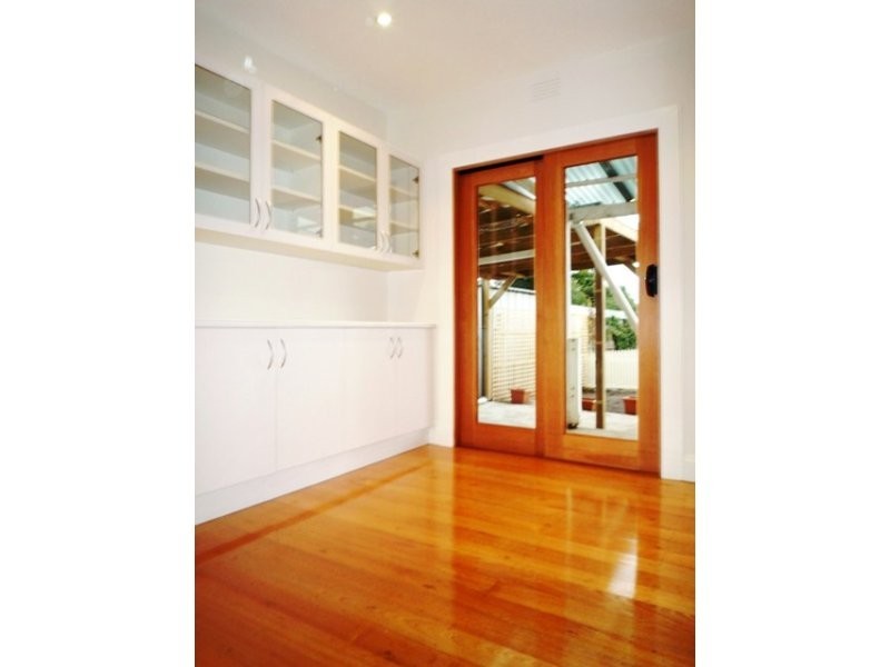 15 Banff Street, Reservoir VIC 3073