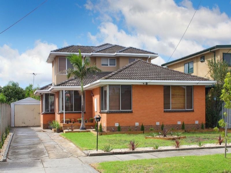 18 Nutwood Street, Reservoir VIC 3073