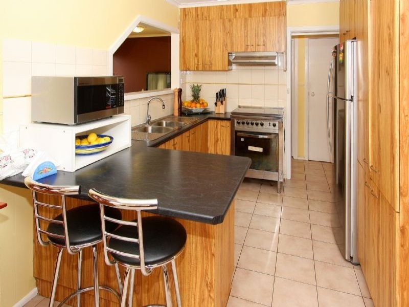 18 Nutwood Street, Reservoir VIC 3073