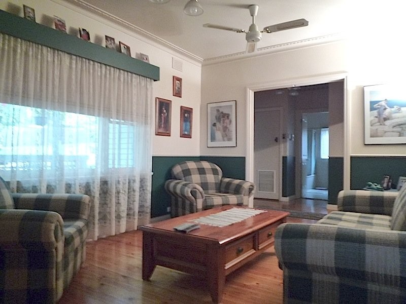 2 DON STREET, Reservoir VIC 3073